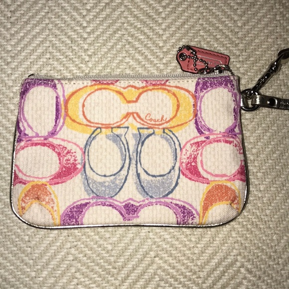 Coach Wristlet - Picture 3 of 4